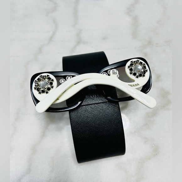 PRADA SUNGLASSES - Picture 4 of 5